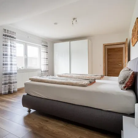 公寓 Wiedergruen *