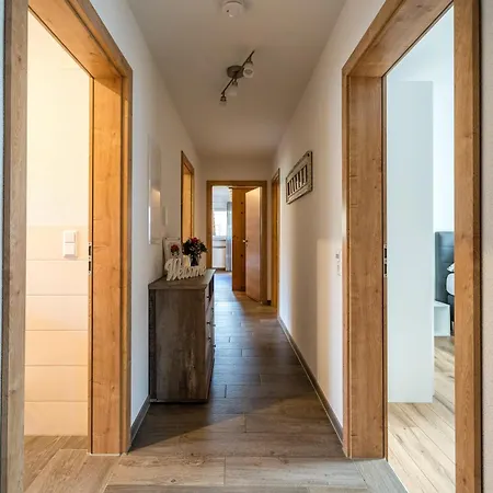 公寓 Wiedergruen *